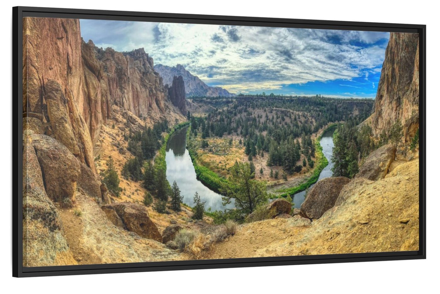 Wrapped in Cliffs – View From Snoopy Rock